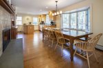 Fully equipped kitchen with views onto the large kitchen table 